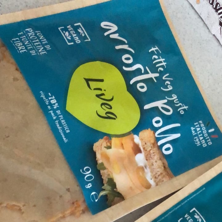 review photo of Liveg Affettato gusto arrosto di pollo shared by @miloz87 on 12 Jun 2022 - review