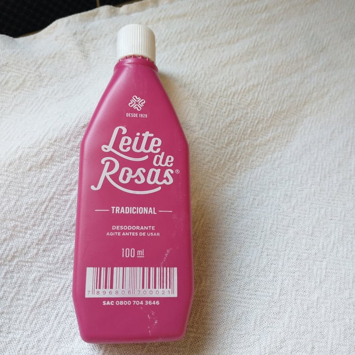 review photo of Leite De Rosas Desodorante Tradicional shared by @albsflecade3112cvbhk on 07 May 2022 - review