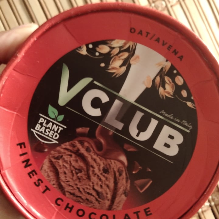 photo of VClub Helado de chocolate shared by @marticaluni on  01 Oct 2022 - review