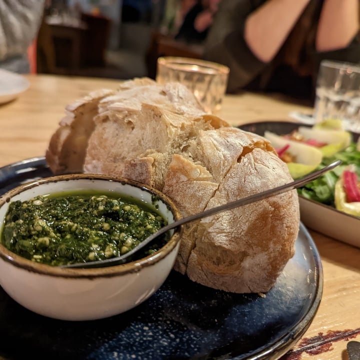 review photo of De Nieuwe Kantine Homemade bread from Seta | Pesto shared by @jennethics on 02 Oct 2022 - review