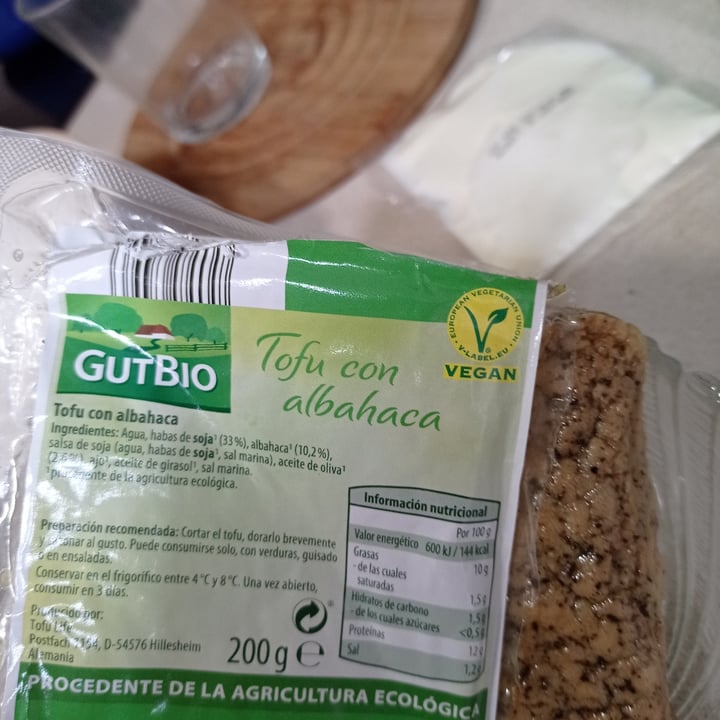 photo of GutBio Tofu con Albahaca shared by @isabeletta on  07 Feb 2022 - review