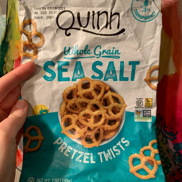 photo of Quinn Snacks Quinn Whole Grain Sea Salt Pretzel Twists shared by @stargazer00742 on  20 Dec 2021 - review