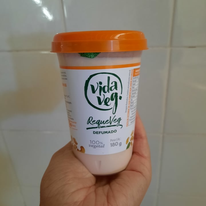 photo of Vida Veg Requeveg defumado shared by @febueno on  04 Jul 2022 - review