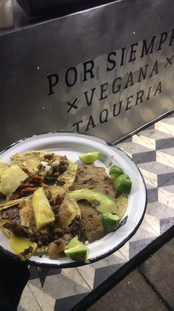 photo of Por Siempre Vegana Taquería Tacos De Suadero shared by @maaeely on  10 Dec 2019 - review