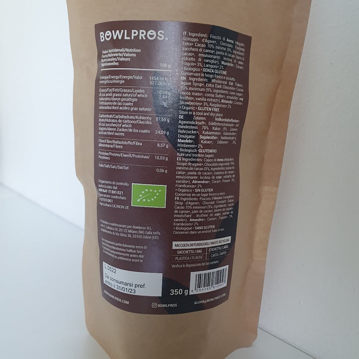 review photo of Bowlpros Granola dark frutti rossi shared by @greis on 14 Jul 2022 - review