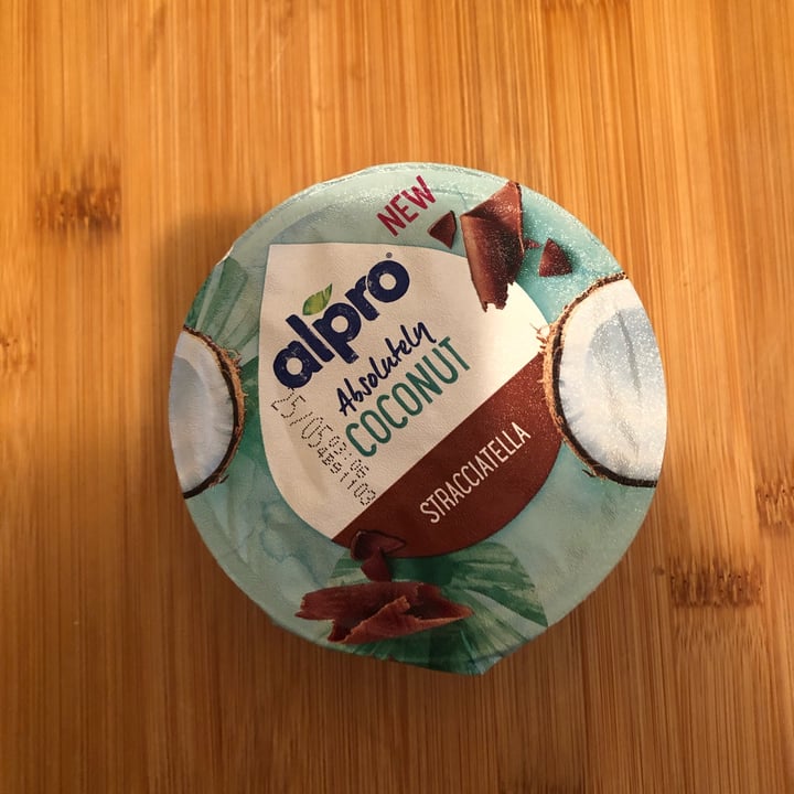 photo of Alpro Absolutely Coconut Stracciatella shared by @eliemme on  07 May 2022 - review
