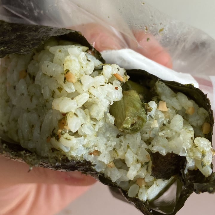 photo of 7-11 Store Thunder Tea Onigiri shared by @misssedgwick on  18 Aug 2022 - review