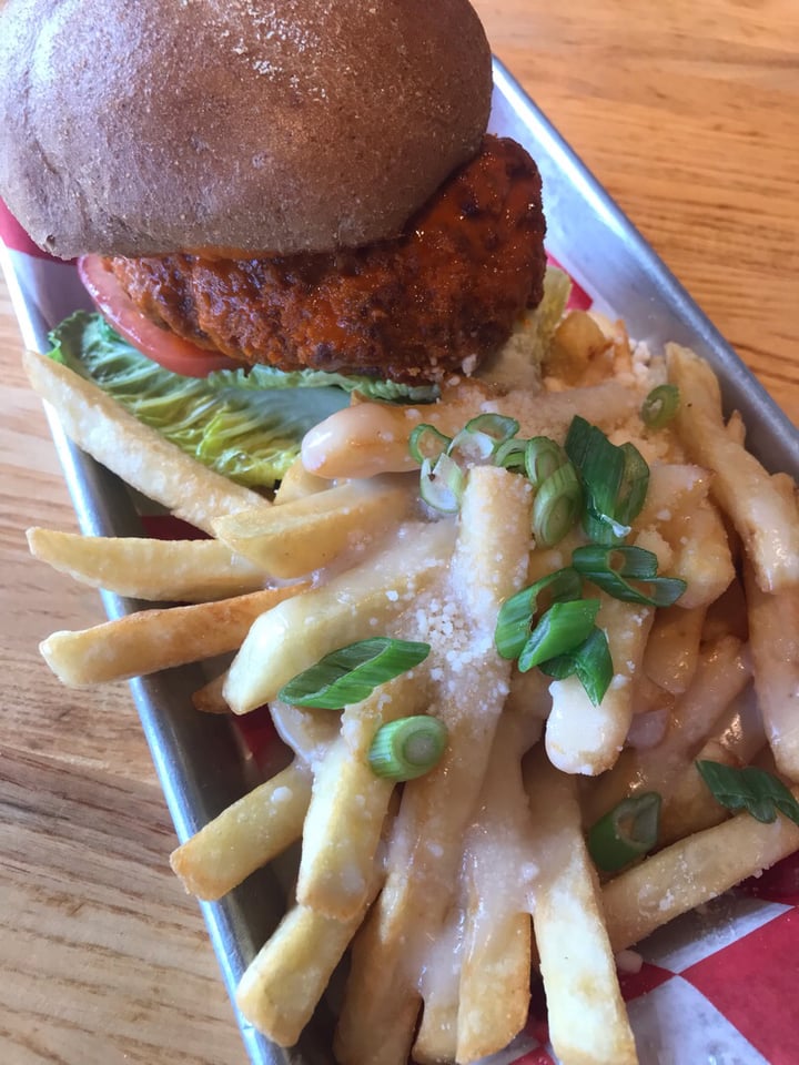 photo of The Cider Press Café Buffalo Chick’n Sandwich shared by @moonlily on  20 Nov 2019 - review