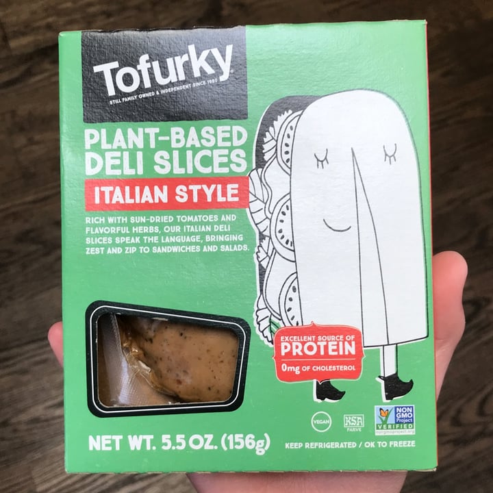 photo of Tofurky Plant-Based Deli Slices Italian Style shared by @thevegfriend on  26 Apr 2022 - review