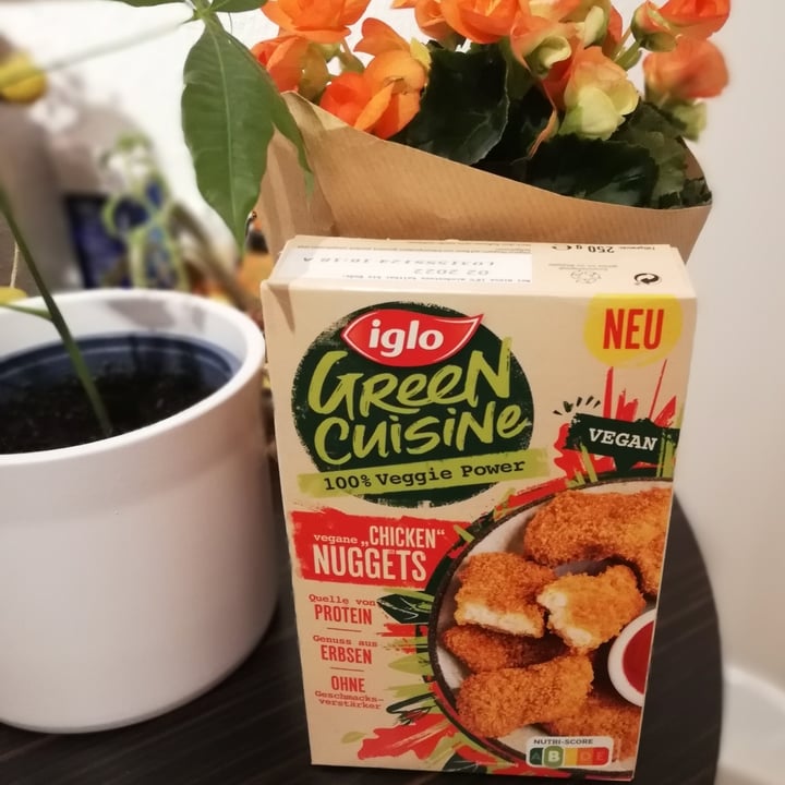 photo of Iglo Green Cuisine vegane  "Chicken" Nuggets shared by @mareikeks on  12 Mar 2021 - review