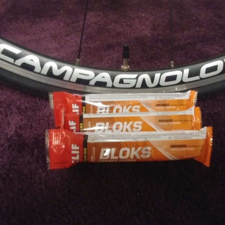 photo of Clif Bar Bloks shared by @acastillon on  07 Aug 2022 - review