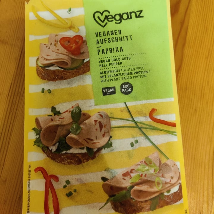 photo of Veganz Veganer Aufschnitt Paprika shared by @floriana on  05 May 2022 - review