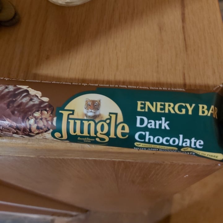photo of Jungle bar Dark Chocolate energy bar shared by @hayleycoop on  14 Aug 2021 - review
