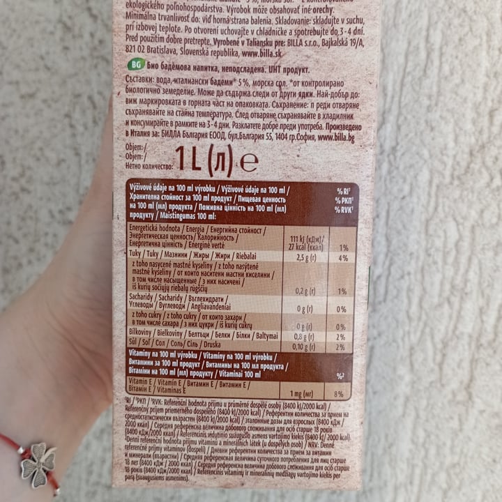 photo of Billa Organic almond milk shared by @mimimon on  06 Jul 2022 - review