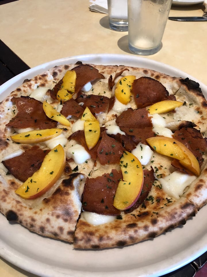 photo of Pizza Nea Impeach-za shared by @elizabeth on  10 Aug 2019 - review
