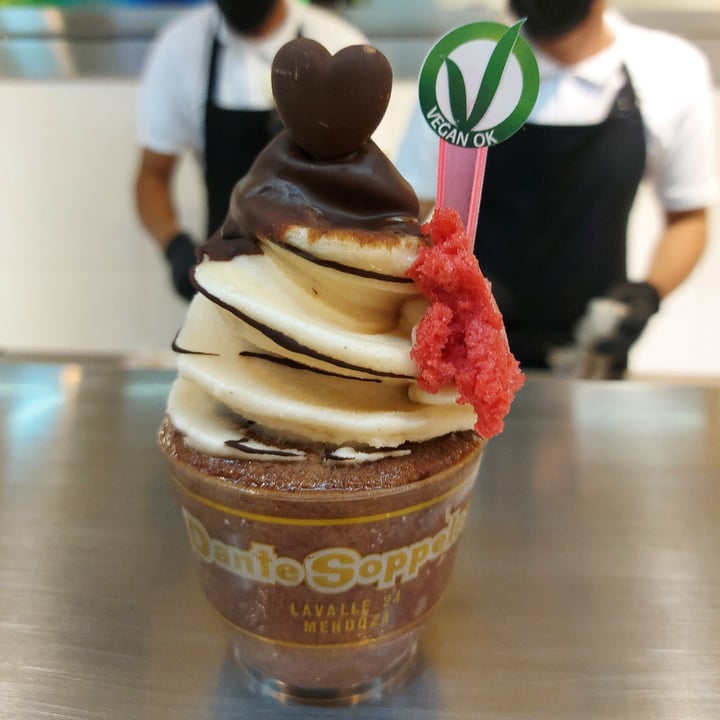 review photo of Dante Soppelsa Helado Vegano shared by @belenrobles95 on 25 Feb 2022 - review