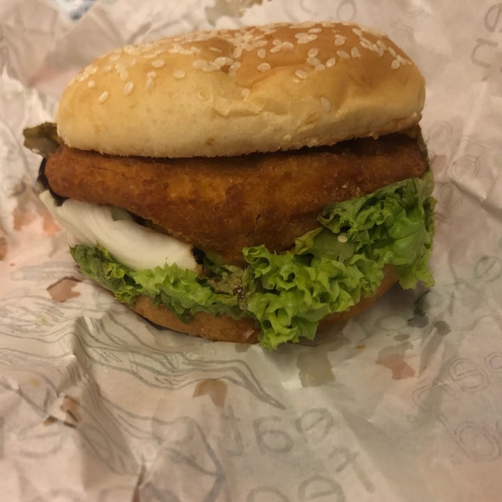 photo of Greendot Rivervale Mall (Take-away Only) Crunchy Soy Burger shared by @soy-orbison on  19 Nov 2021 - review