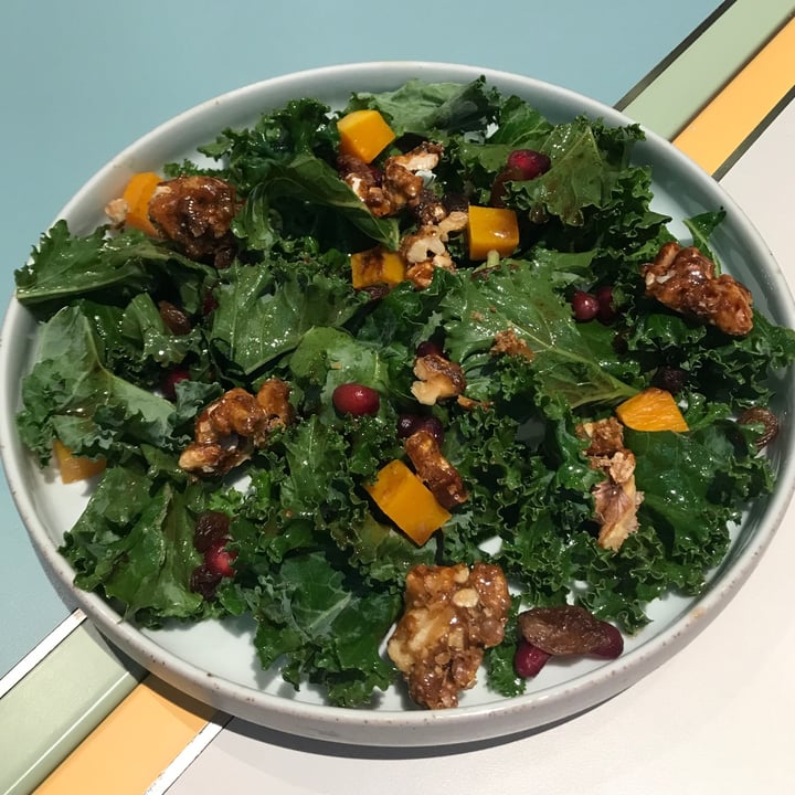 photo of Green Common Singapore Kale and Butternut Pumpkin Salad shared by @mehmehrene on  29 Jul 2022 - review