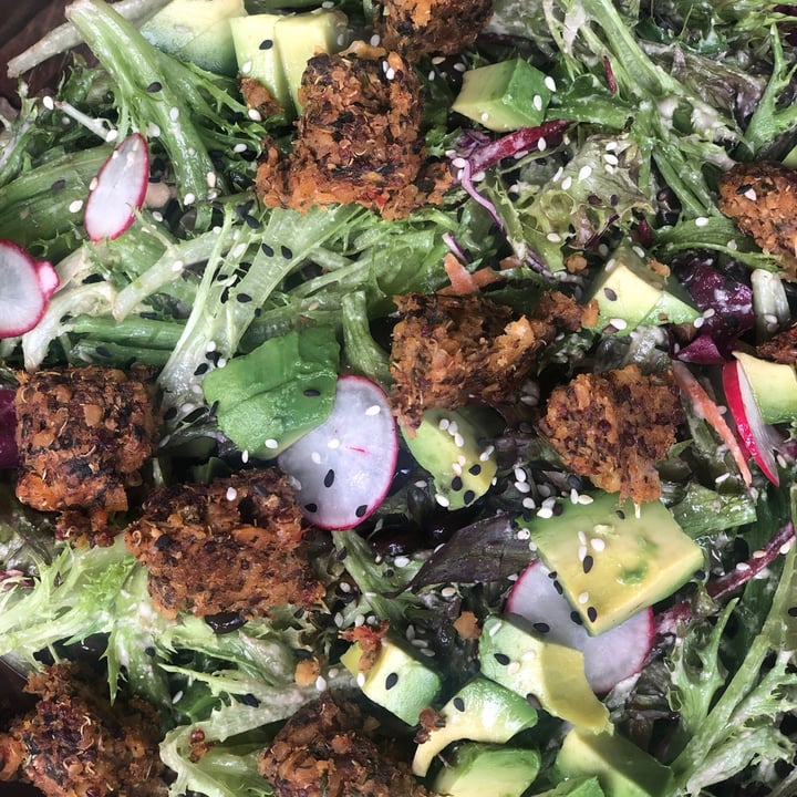 photo of Afterglow By Anglow Israeli Autumn Salad shared by @delphinesupanya on  30 Jul 2020 - review