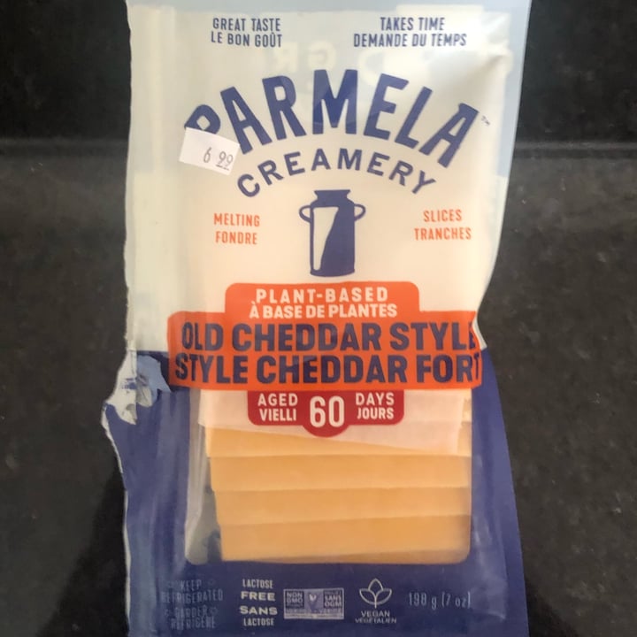 photo of Parmela Creamery Nut Cheese Cheddar Style Slices shared by @andrewshave11 on  27 Sep 2022 - review