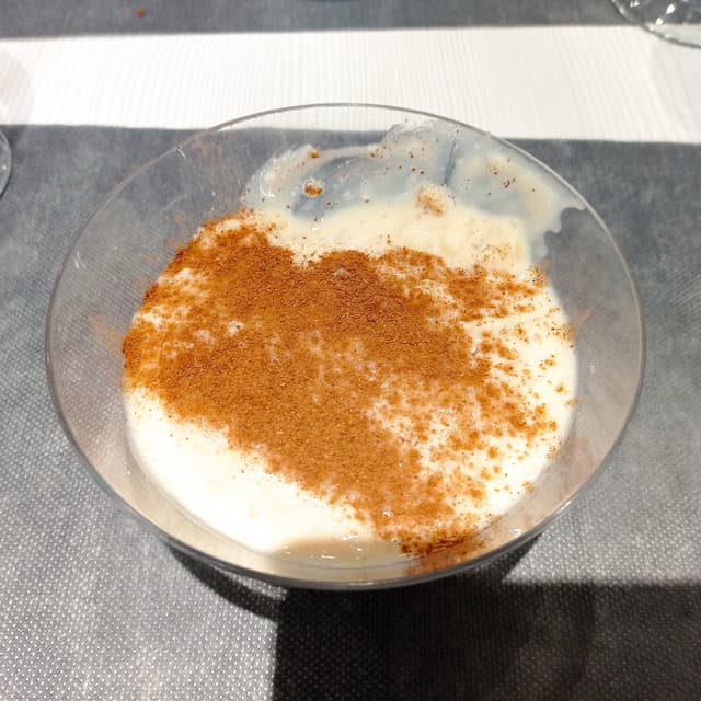 菜肴“Arroz con leche”的照片