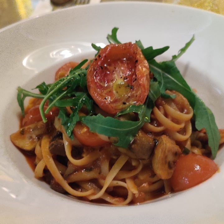 review photo of Loewy pasta arrabiata shared by @fourdollars on 23 Jul 2022 - review