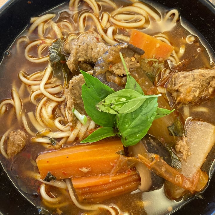 photo of YMT Healthy Vegetarian 圆满天素食坊 red-braised beef noodle soup shared by @frugalvegan on  27 Apr 2022 - review