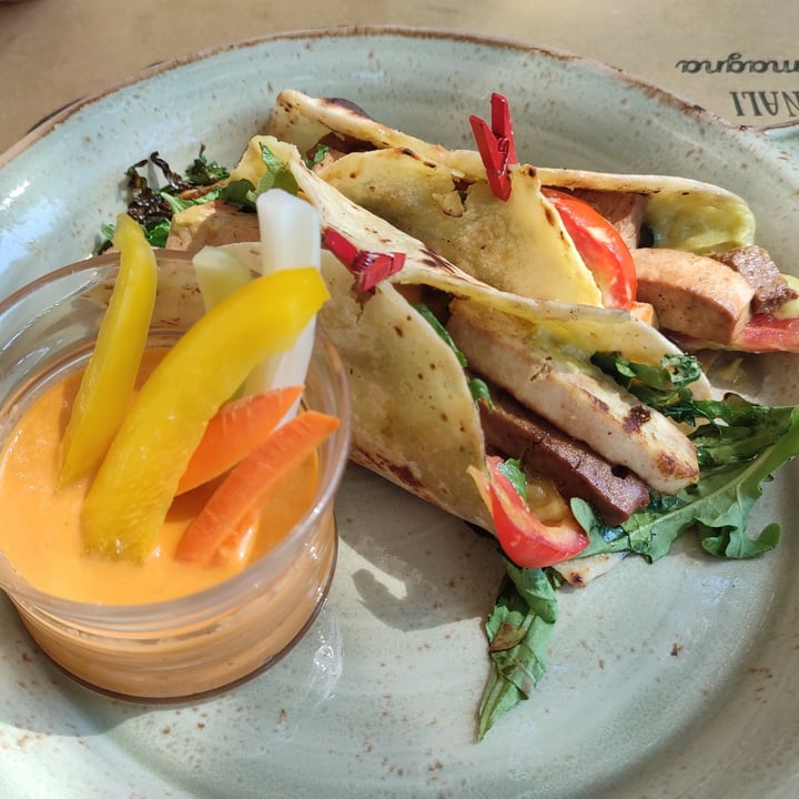 photo of La Mi Mama Tacos della Mimama shared by @the-vegan-one on  14 Aug 2022 - review