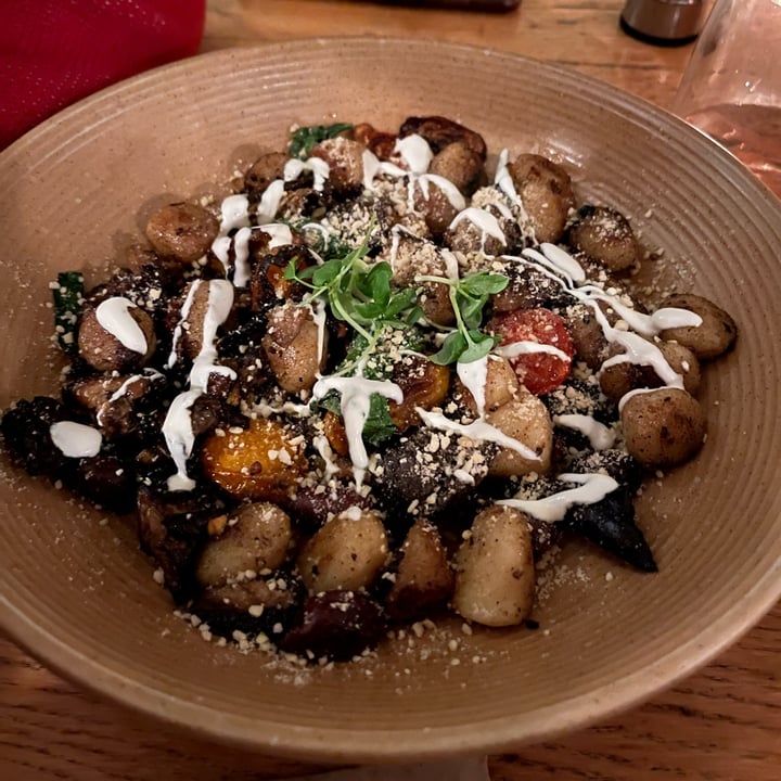 photo of Meshek Barzilay Gnocchi shared by @matimemes on  29 Nov 2021 - review