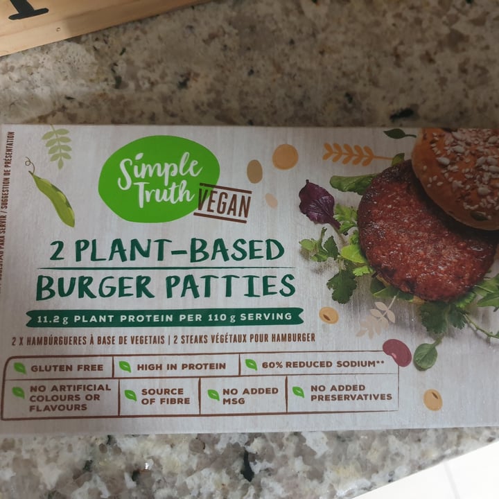 photo of Simple Truth 2 Plant-based Burger patties shared by @tilana85 on  04 Dec 2021 - review