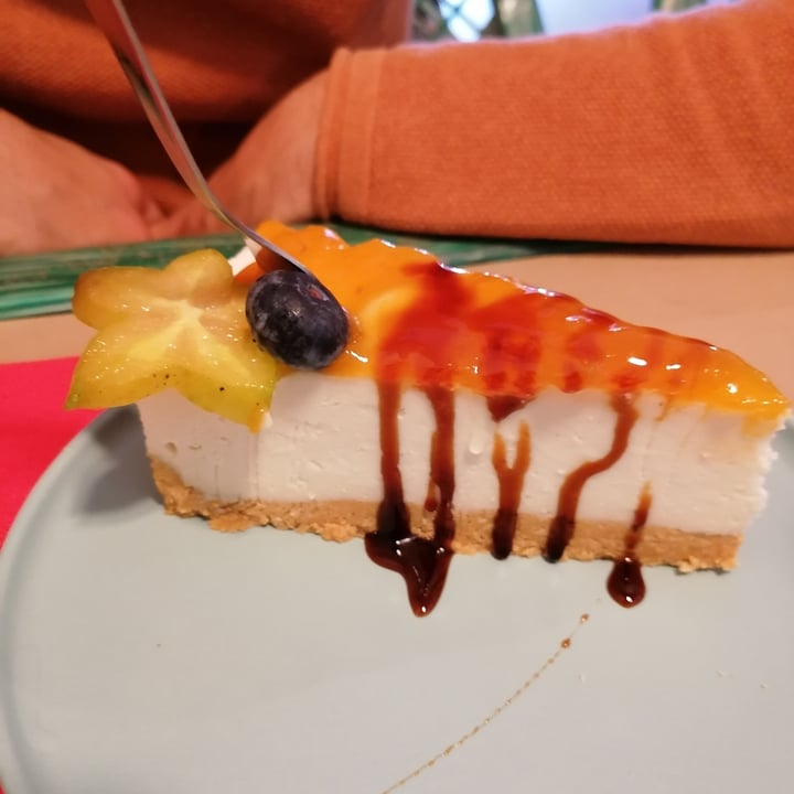 photo of Samelo Veg Cheesecake di cocco shared by @goveganleti on  12 Dec 2021 - review