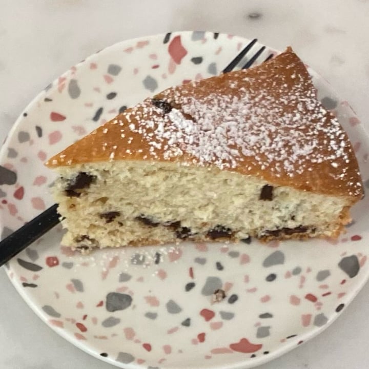 photo of Red Velvet Padova torta al cocco e cioccolato shared by @cateplantbased on  17 Sep 2022 - review