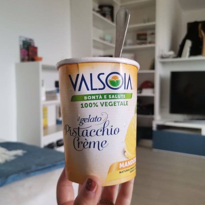 photo of Esselunga Gelato Valsoia shared by @irene1999 on  08 Jun 2022 - review