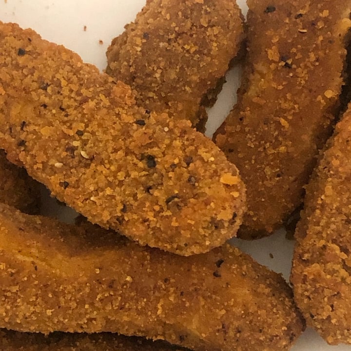 photo of BirdsEye Chicken-Free Southern Fried Strips shared by @miaascott on  08 Jun 2021 - review