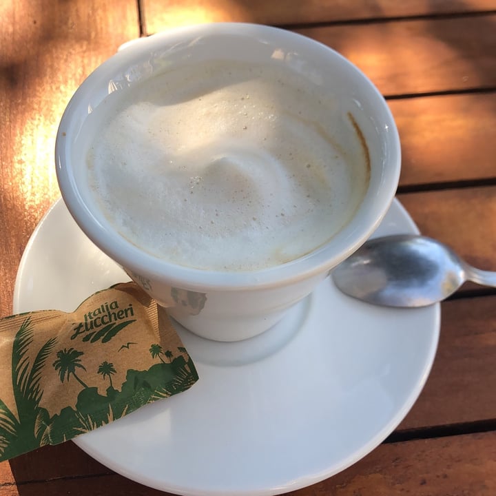 photo of Bagno Le Forbici cappucino di soia shared by @margheritapalagi on  08 May 2022 - review
