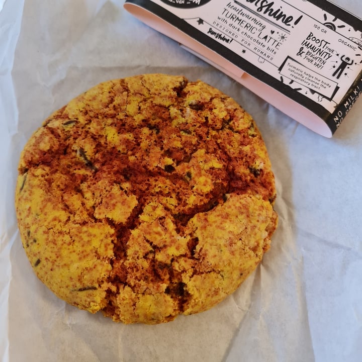 review photo of Badass Vegan Sunshine! TURMERIC LATTE WITH DARK CHOCO BITS shared by @deahc on 01 May 2021 - review