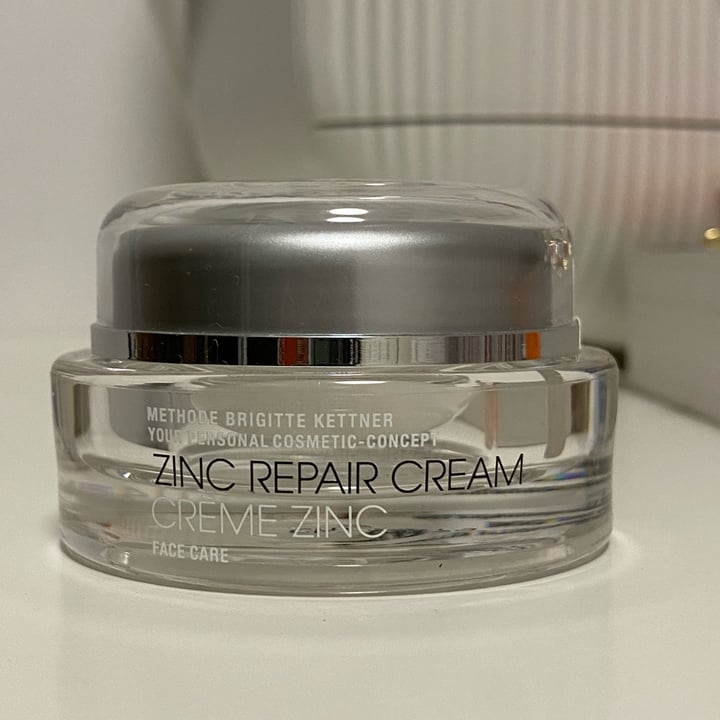 review photo of Methode Brigitte Kettner Zinc Repair Cream shared by @sharerll on 16 Jan 2022 - review