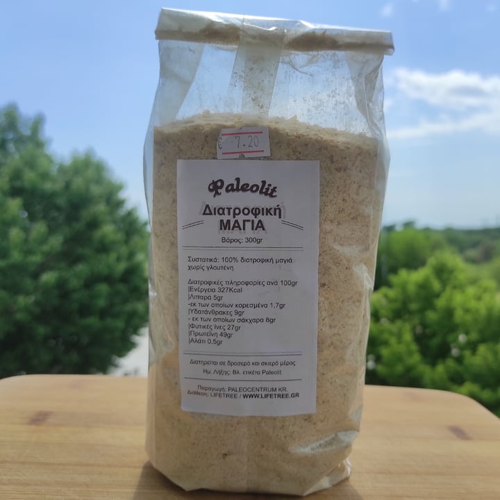 photo of Paleolit Nutritional yeast shared by @dimitrisv on  24 May 2022 - review