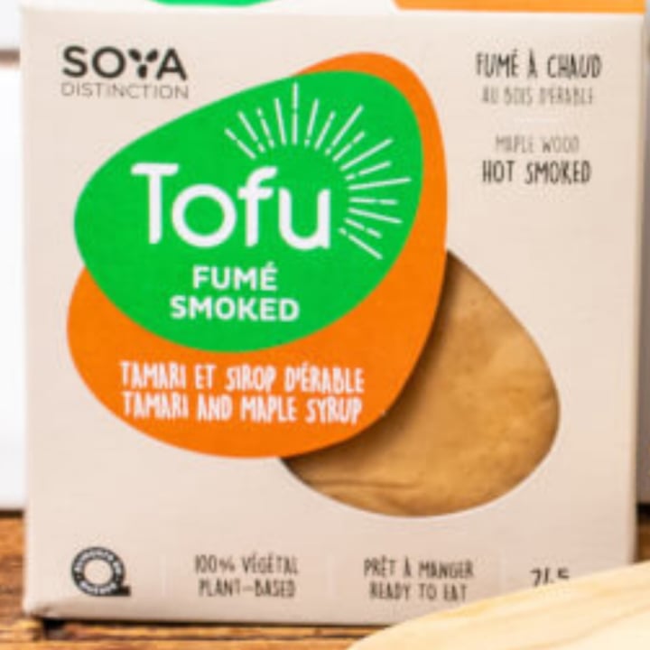 photo of Soya distinction Smoked tofu - tamari & maple syrup shared by @karanda on  09 May 2022 - review