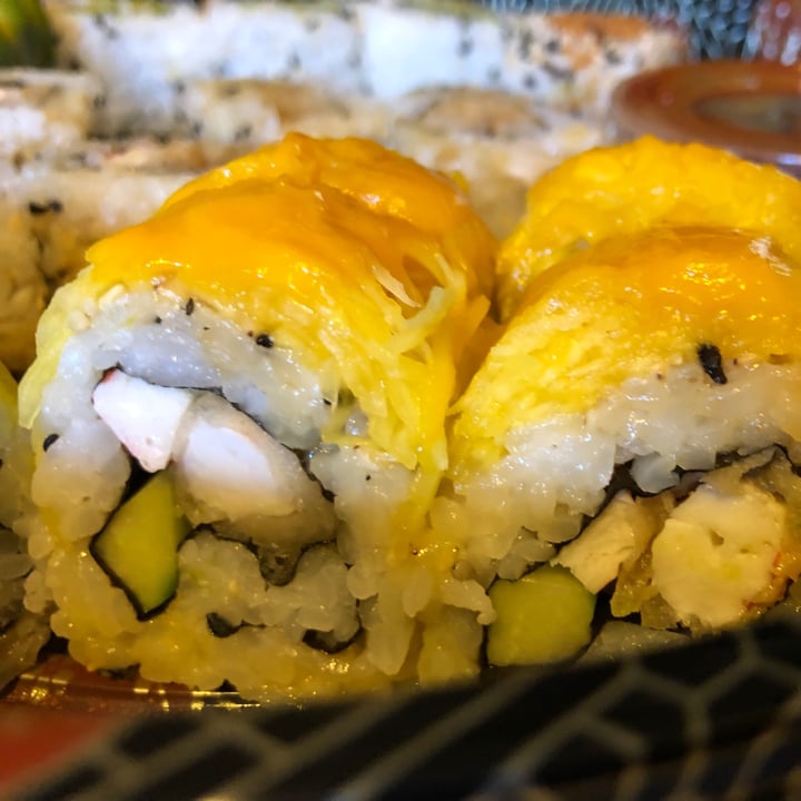 photo of Tenon Vegan Sushi Golden Dragon Roll shared by @helloitsme on  18 Jun 2021 - review