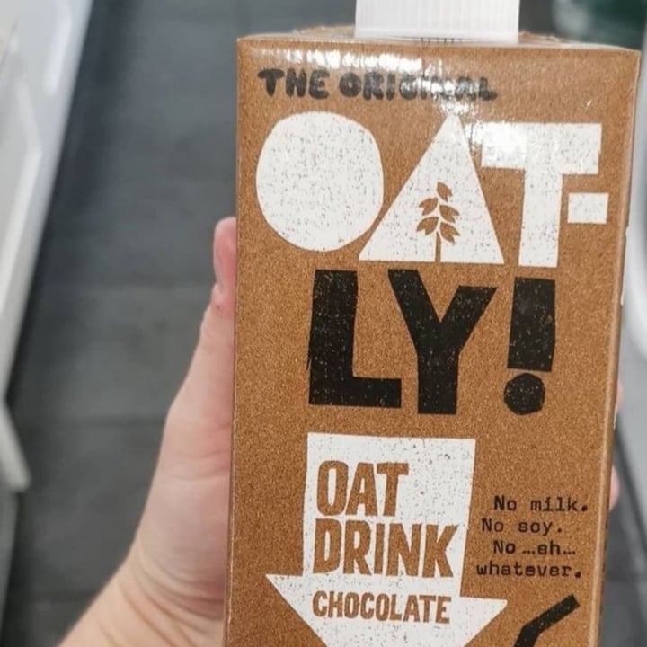 photo of Oatly Oat Drink Chocolate shared by @svennilii on  17 Nov 2020 - review