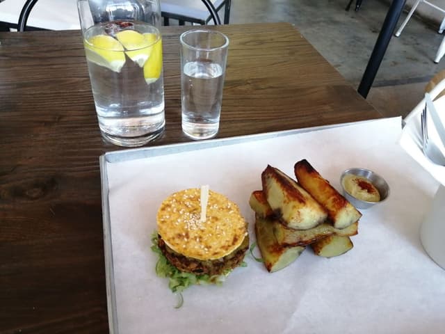 Foto del plato “Veggie Burger”