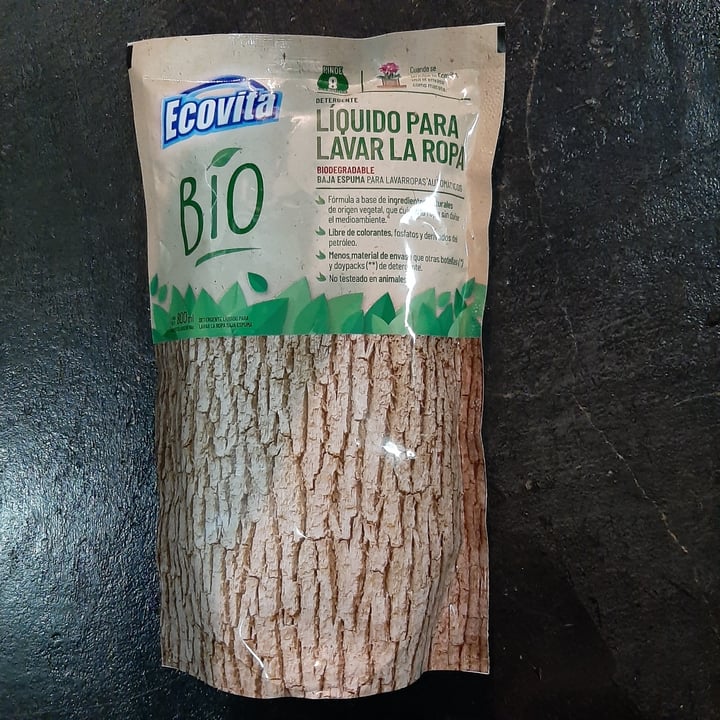 review photo of Ecovita Detergente LĂquido Para Lavar la Ropa shared by @abrilmilena on 19 Apr 2021 - review