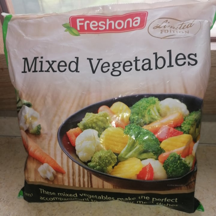 photo of Freshona Mixed Vegetables shared by @masilv1a on  02 Apr 2022 - review