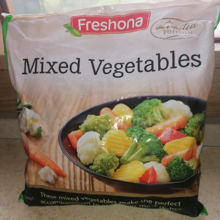 review photo of Freshona Mixed Vegetables shared by @masilv1a on 02 Apr 2022 - review
