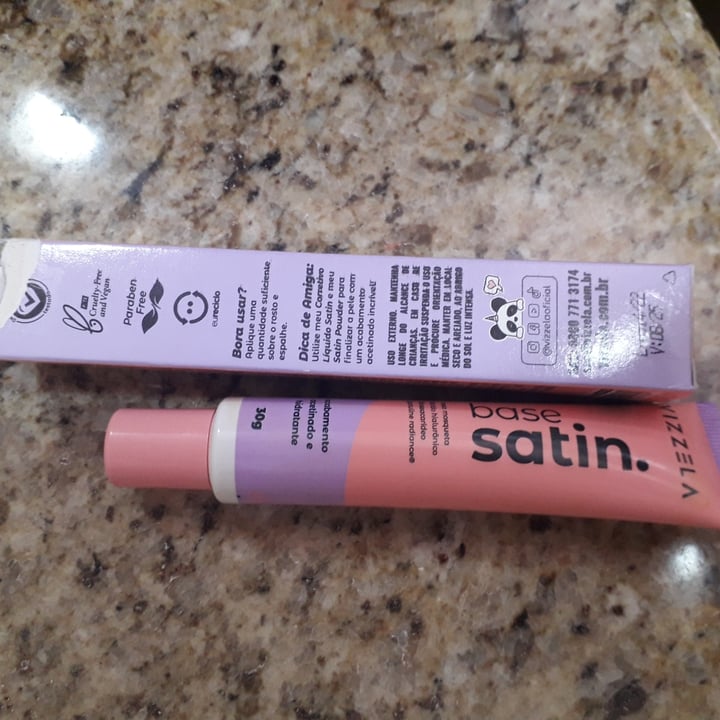 photo of Vizzela Cosméticos Base Satin shared by @samimogs on  13 Nov 2022 - review