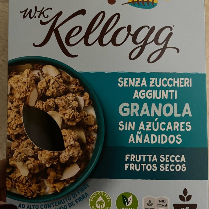 photo of Kellogg Proteine Vegetali Granoli Chocolate Negro Y Coco shared by @uornik on  22 Nov 2021 - review