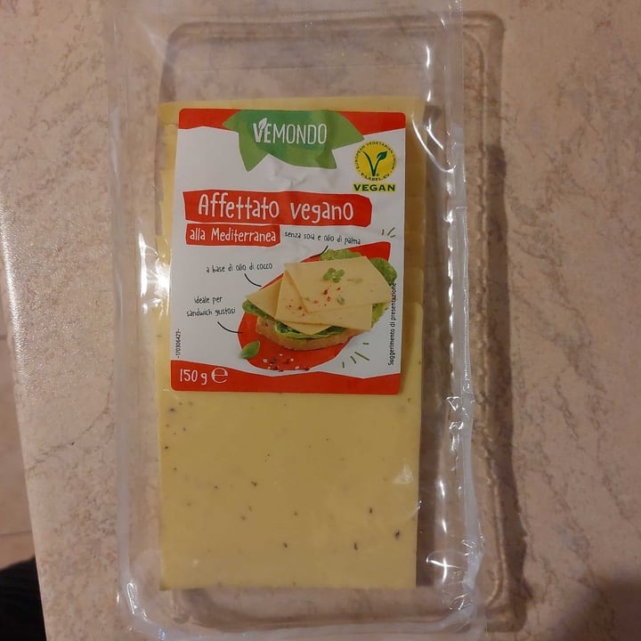 review photo of Vemondo Affettato vegano alla Mediterranea shared by @saramusa on 22 Apr 2022 - review