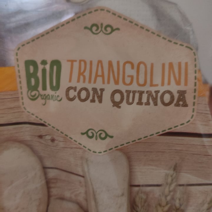 photo of Bio-organic Triangolini con quinoa shared by @dana290 on  20 Aug 2022 - review