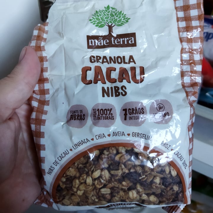 photo of Mãe Terra Granola Cacau Nibs shared by @izabelavm on  05 May 2022 - review